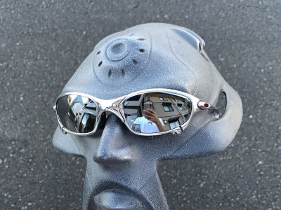 Photo3: JULIET - Liquid Metal - Polarized