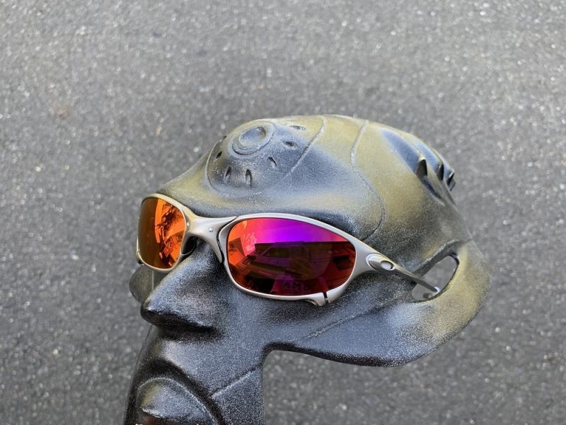 Oakley Juliet X-Metal, with Positive Red Polarized